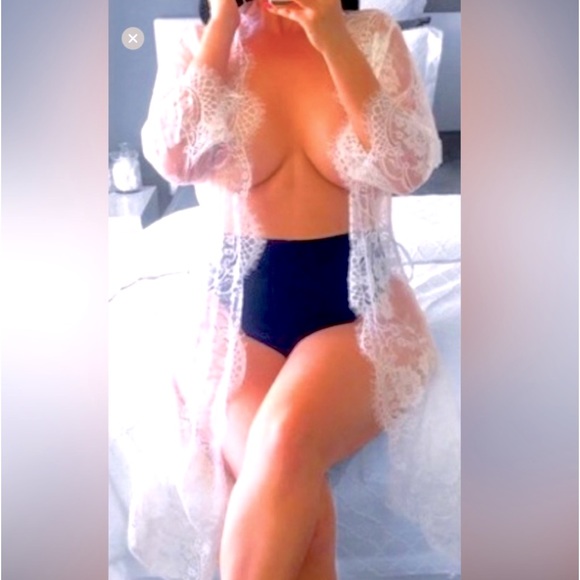 Pinstripes & Floral Lace W/1/2 ⭕️ Trim Sheer Vintage Designs Style Lace Robe - Picture 7 of 13